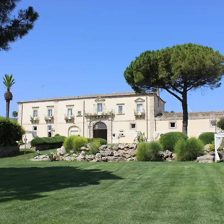 Castello Camemi 5*