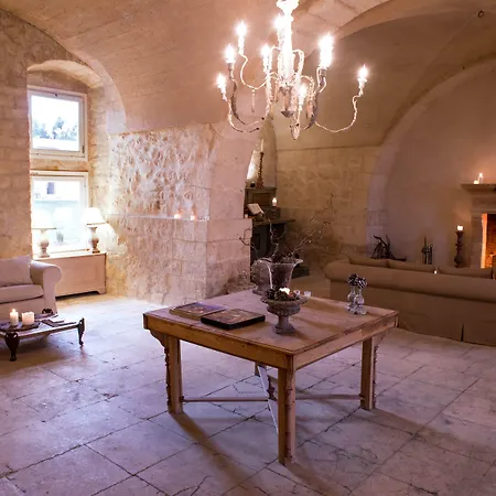 Feriested Castello Camemi 5*