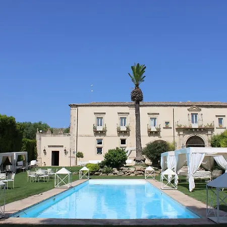 Castello Camemi 5*